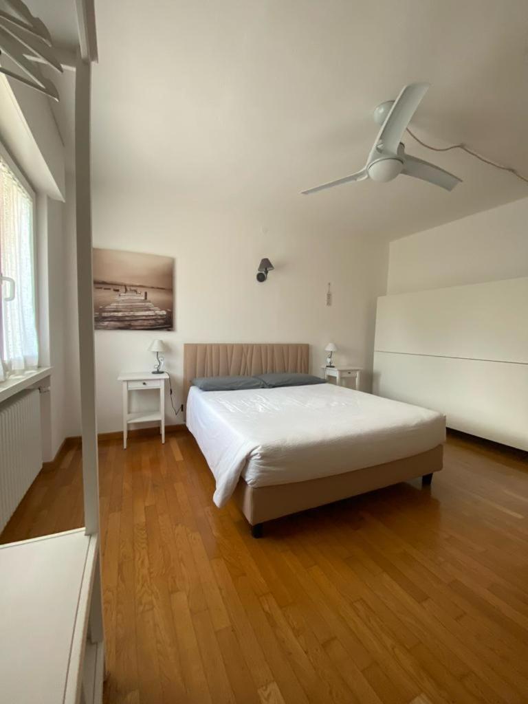 Bed And Breakfast Anna Isera Exterior foto